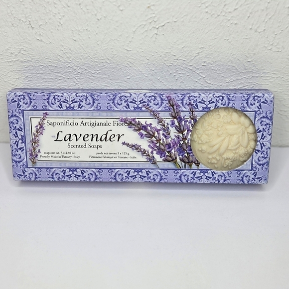 Saponificio Artigianale Fiorentino Lavender Soap Set of 3 Round Floral Bars - Picture 2 of 11